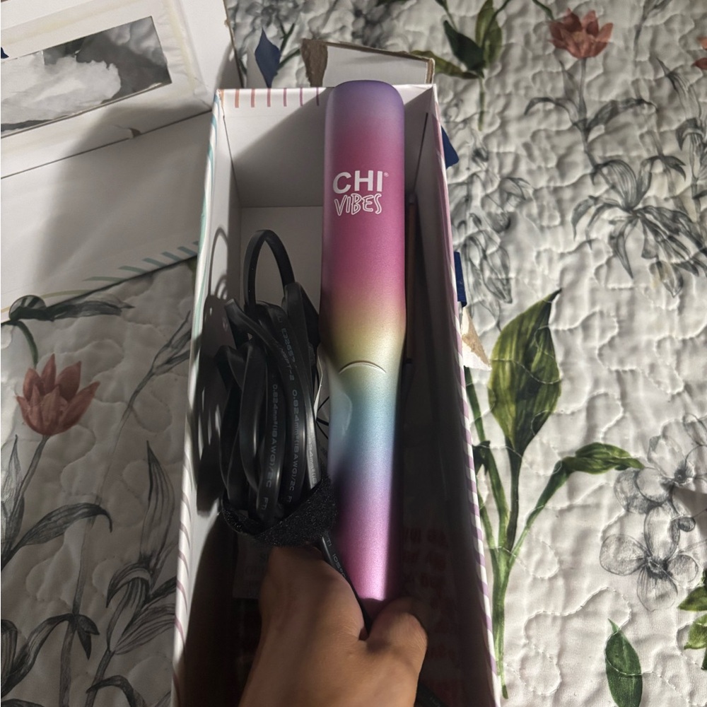 CHI Vibes Multicolor Hair Straightener